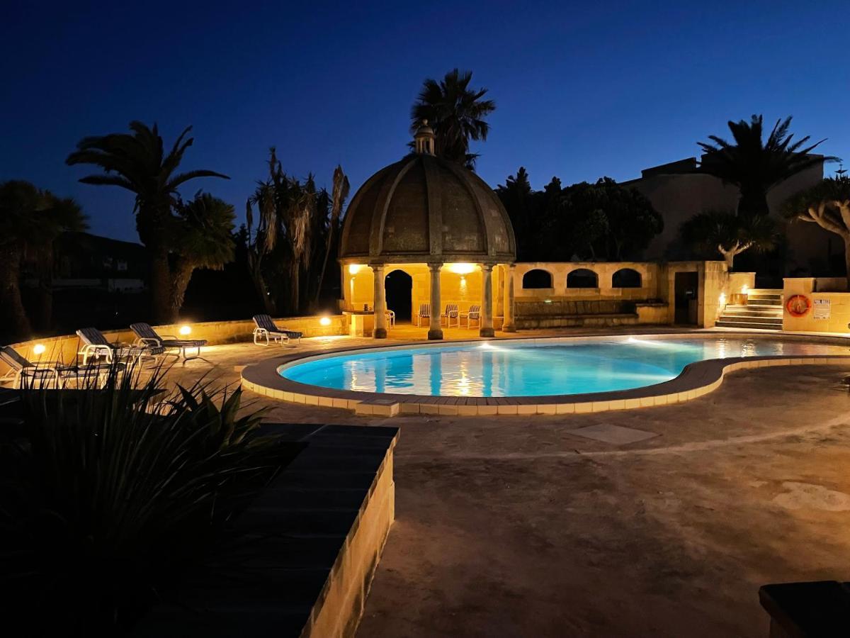 Detached Lodge With Private Pool Surrounded By Nature Għasri Extérieur photo