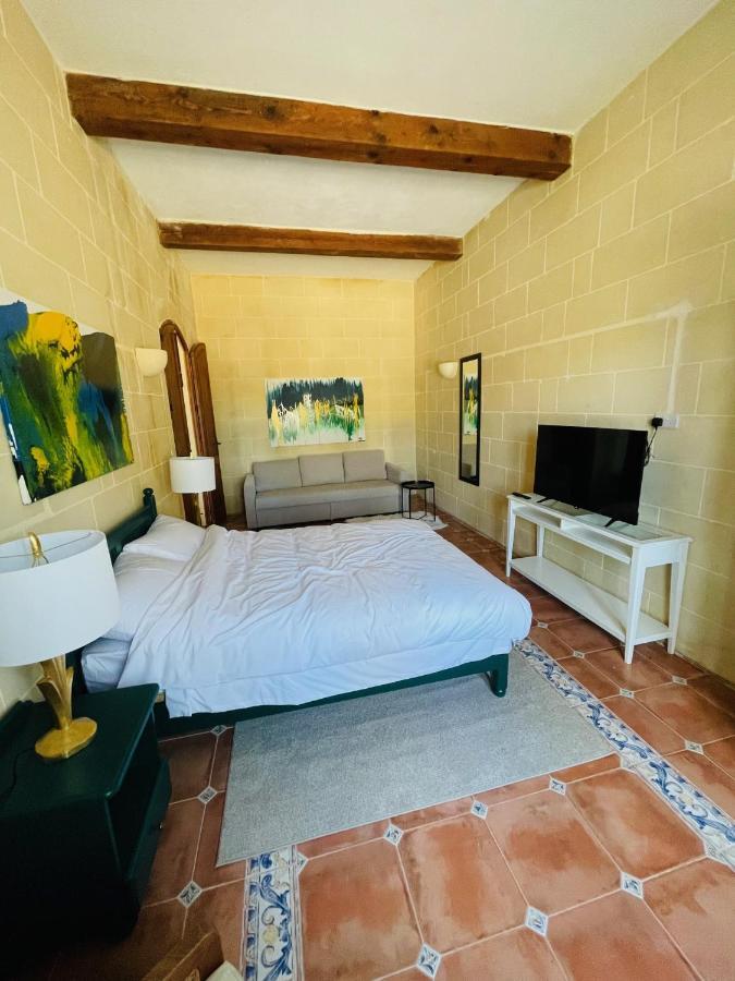 Detached Lodge With Private Pool Surrounded By Nature Għasri Extérieur photo